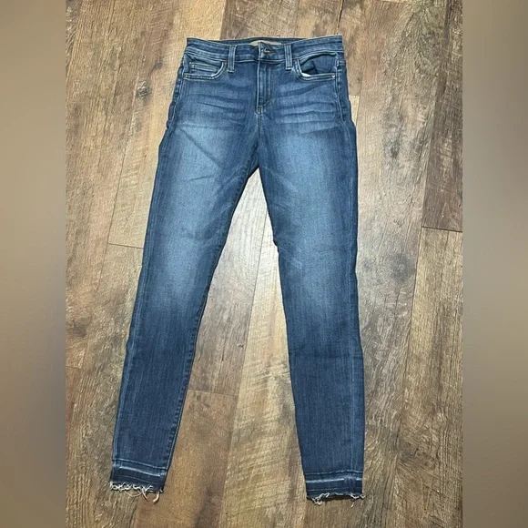 7 for all Mankind jeans - Picture 6 of 7